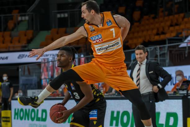 快速反击 快速反击