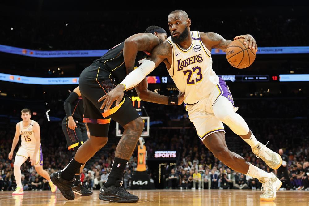 队后防的中 队后防的中